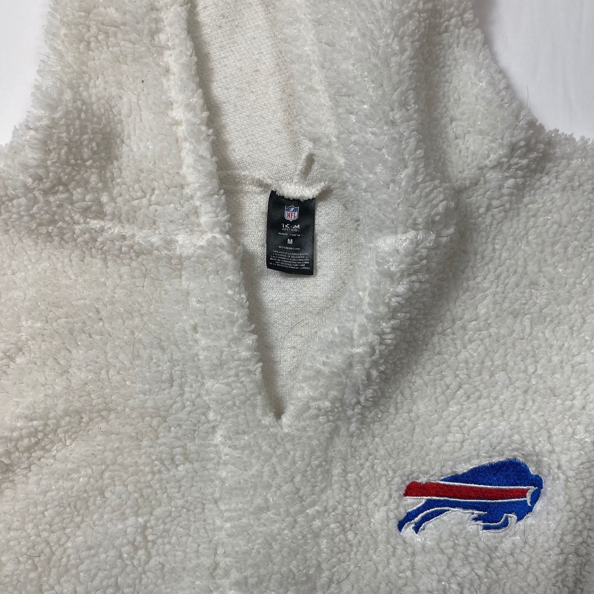 Buffalo Bills Women's White NFL Hoodie - Pre-Owned - Medium