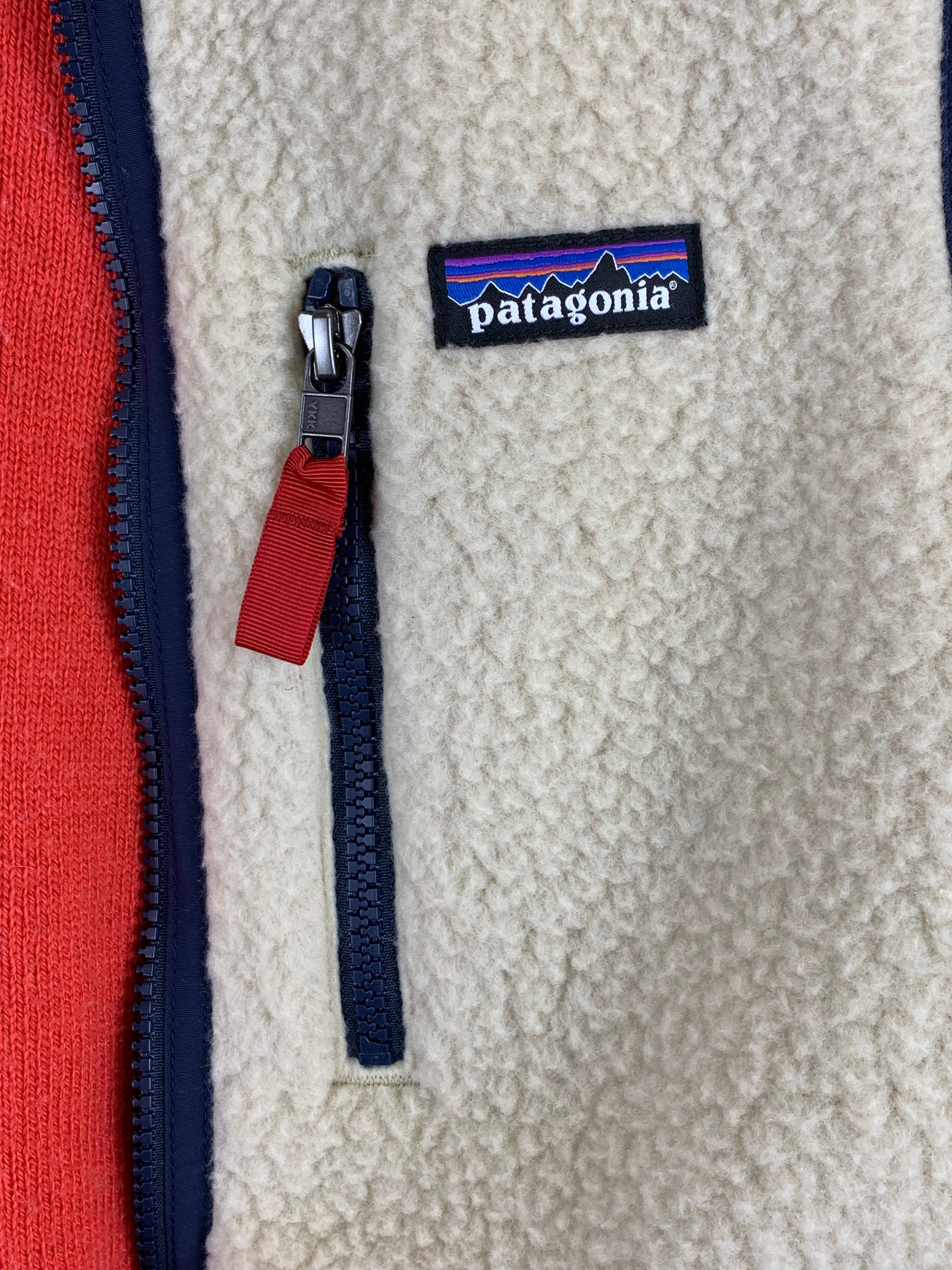 Patagonia Women's Retro Pile Fleece White Vest - NEW - Small