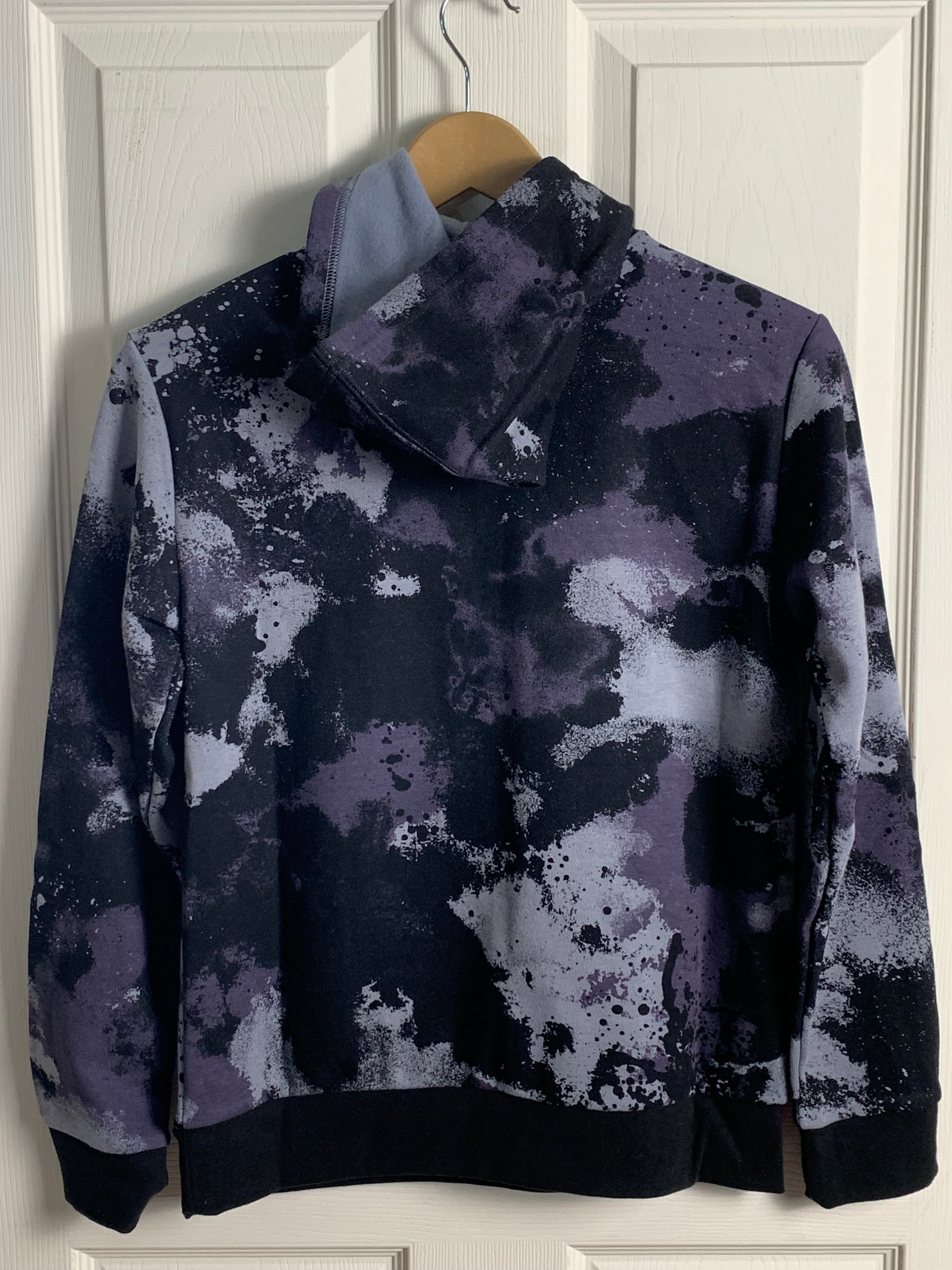 Champion Kids Black and Purple Hoodie - NEW - Medium